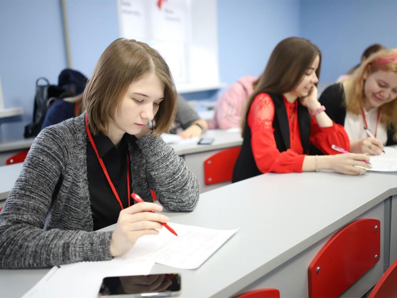 В Нижнем Новгороде студенты-будущие педагоги пройдут обучение для преподавания финансовой грамотности
