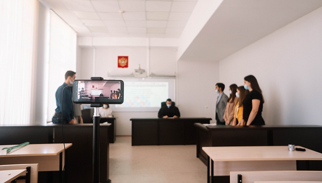 Ставропольские студенты стали участниками игрового судебного процесса по защите прав потребителей