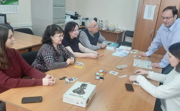 Методический семинар ФСМЦ ЭФ МГУ-Красноярский край "Как разговаривать со студентами о ПДС и игровые форматы формирования экономической культуры и финансовой грамотности"