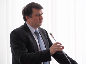 Эксперт ФСМЦ Сергей Трухачев выступил с докладом на очередном съезде Ассоциации российских банков