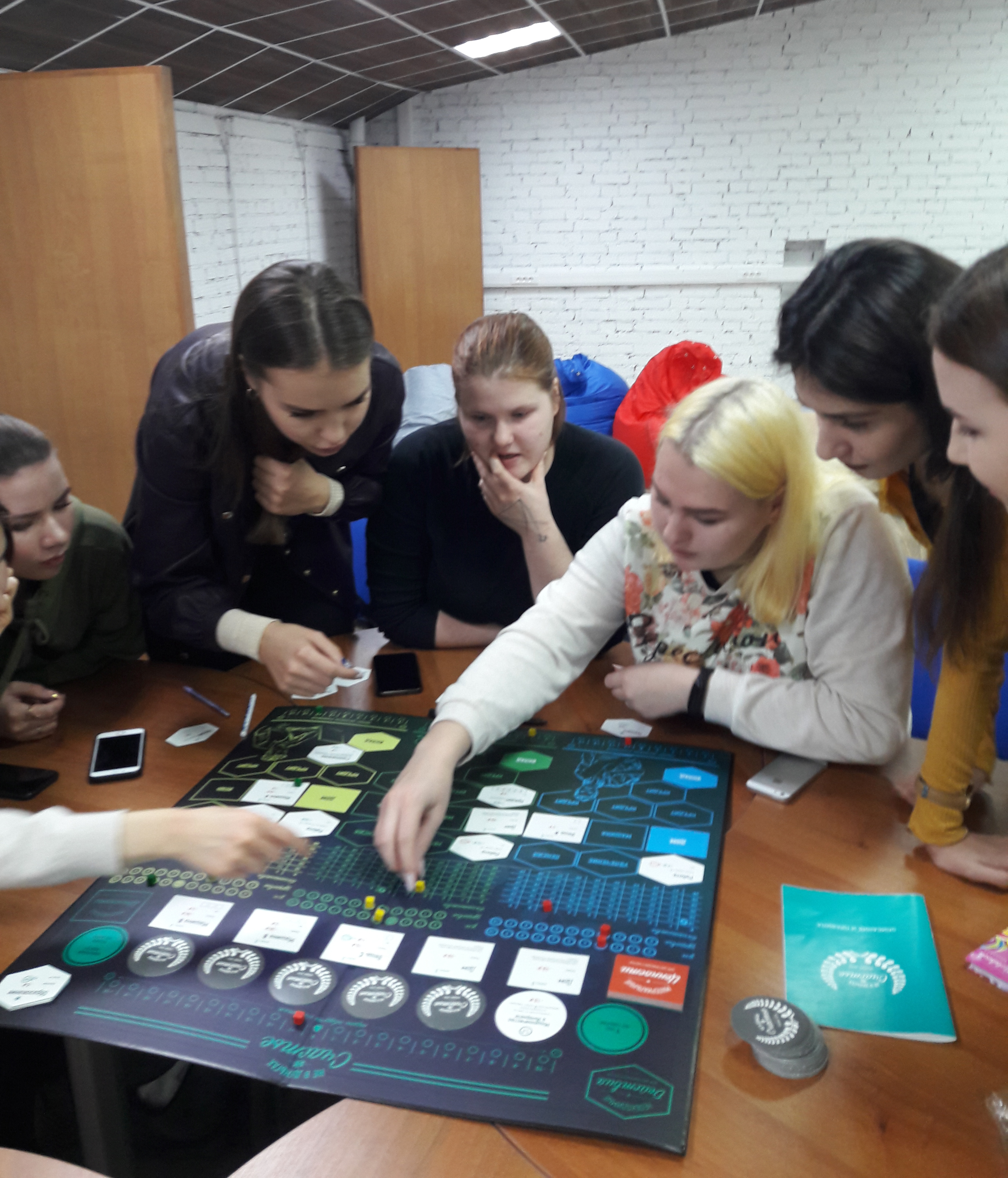 В САФУ имени М. В. Ломоносова прошла серия игр «Не в деньгах счастье»