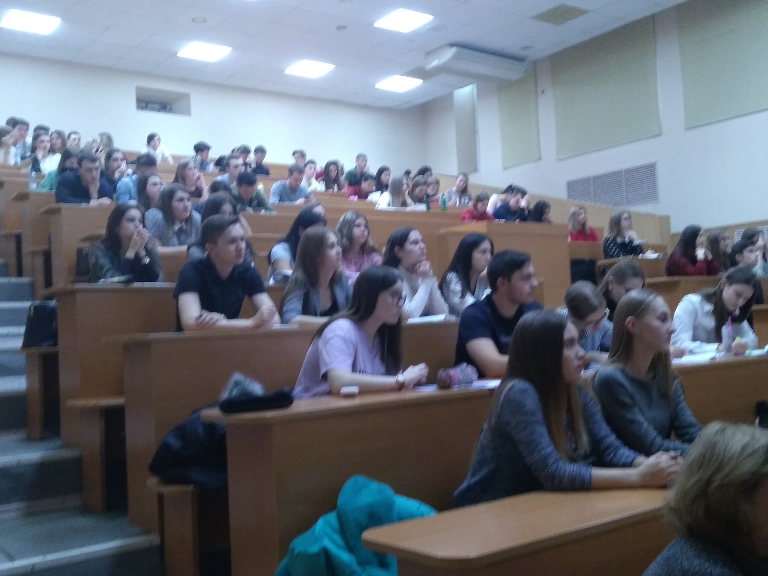 Студентам СФУ рассказали про российский рынок страхования